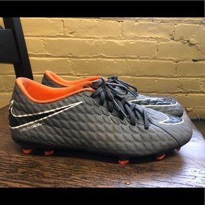 Nike Hypervenom Soccer cleats Size 8 men